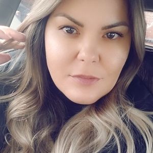 Meet your Posher, Sandy